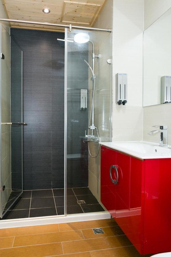 Apartament Aman Ruifeng Kaohsiung Zewnętrze zdjęcie
